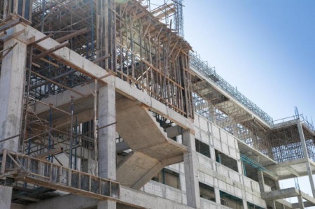 Pourquoi choisir le b&eacute;ton banch&eacute; pour votre projet de construction ?